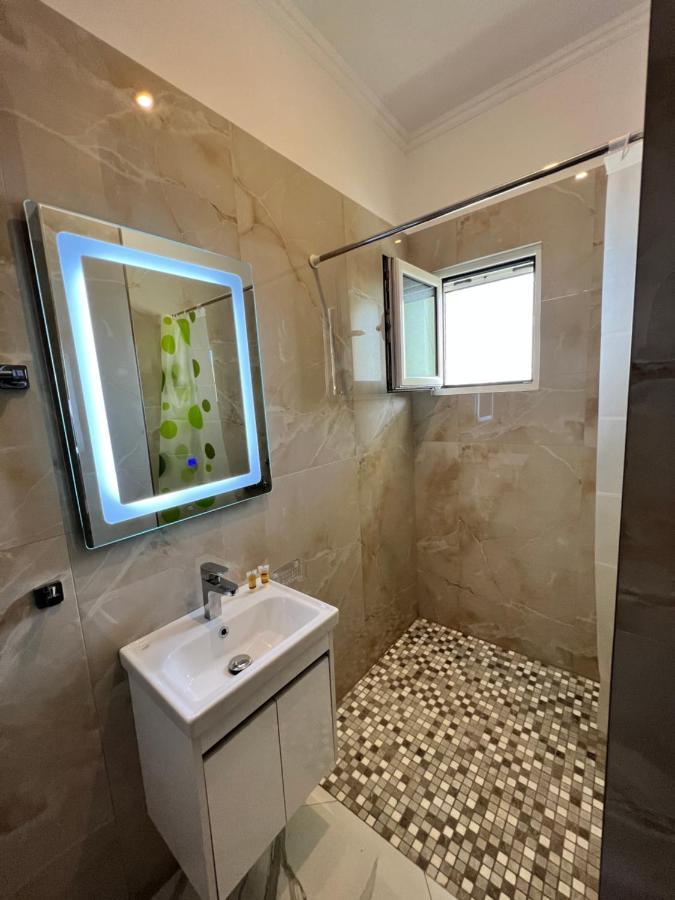 Oscar'S Apartments Drymades เดอร์มี ภายนอก รูปภาพ