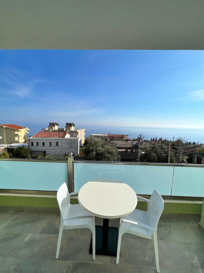 Oscar'S Apartments Drymades เดอร์มี ภายนอก รูปภาพ