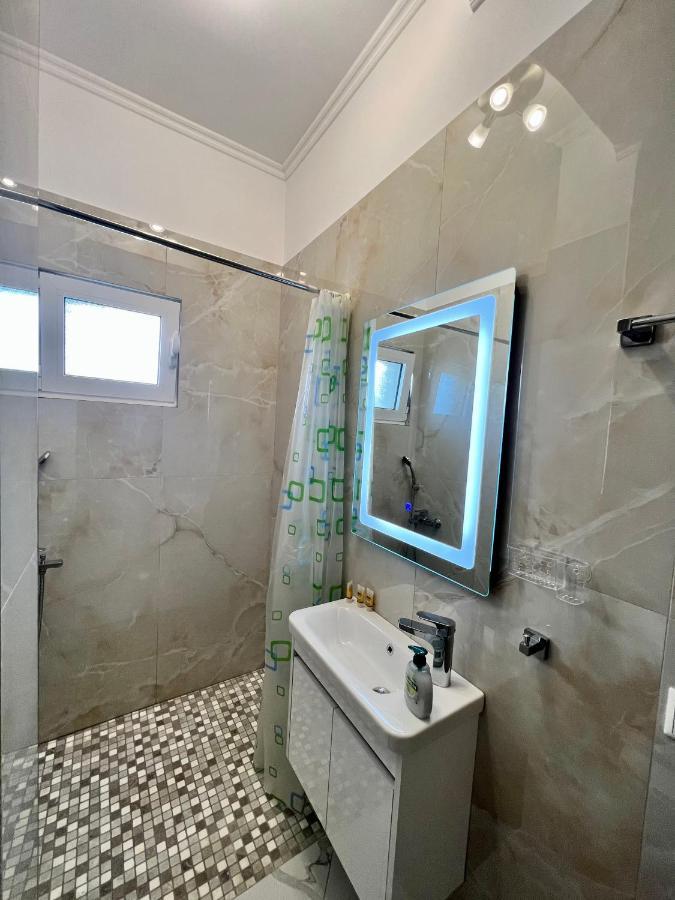 Oscar'S Apartments Drymades เดอร์มี ภายนอก รูปภาพ