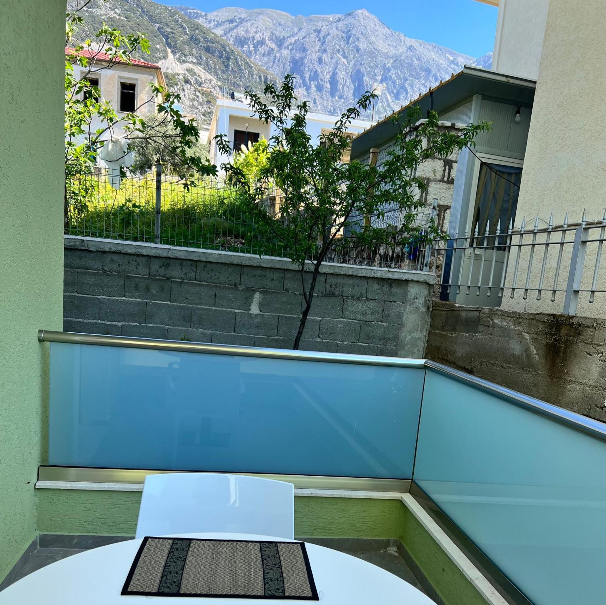 Oscar'S Apartments Drymades เดอร์มี ภายนอก รูปภาพ